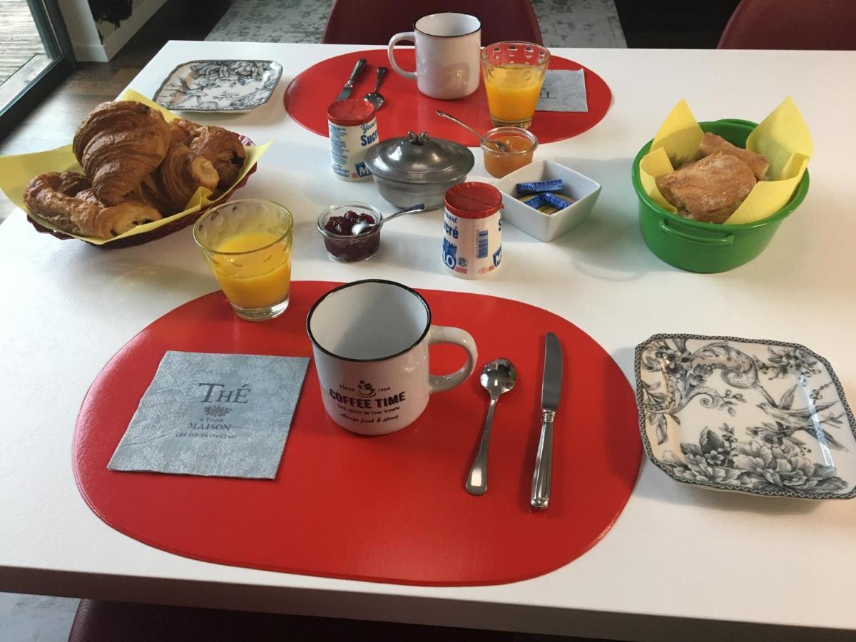 Bed and Breakfast Chez Cathy Et Leo Dinan Exterior foto